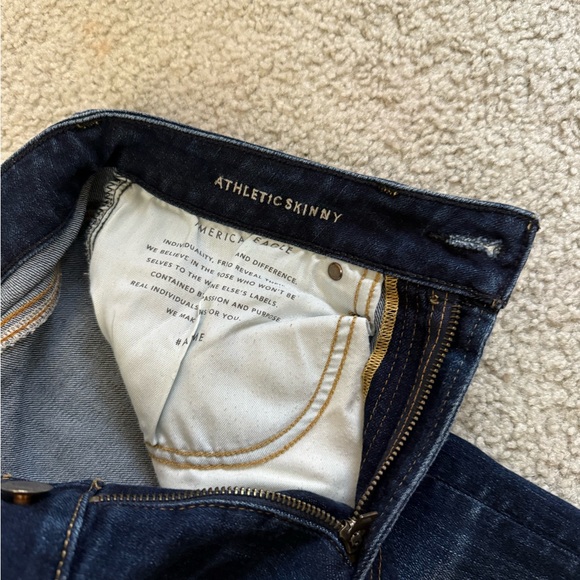 American Eagle Jeans - Picture 5 of 11